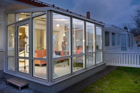 Остекление веранды дома