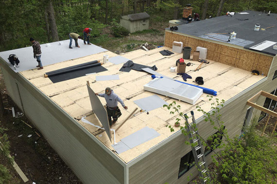Монтаж плоской кровли