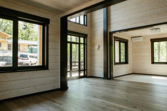 Отделка дома из клееного бруса