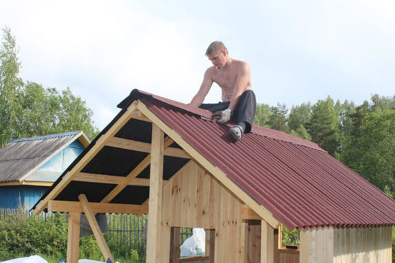 Ремонт крыши бани